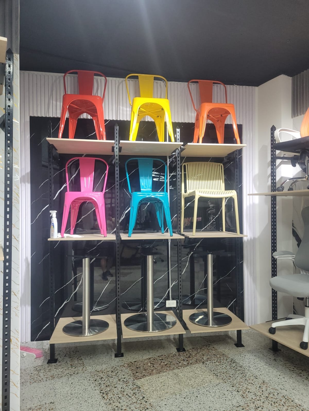 Mobiliario Kube Furniture